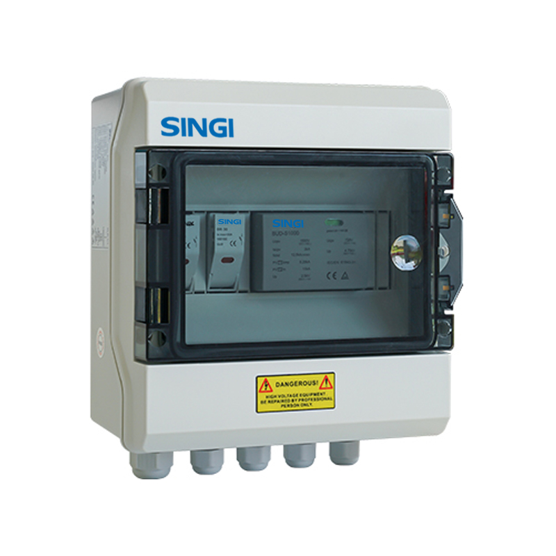 Hvordan beskytter en 1000V DC-kombiboks med MCB dit PV-system